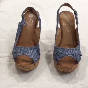 ERIC MICHAEL Snakeskin platform heel